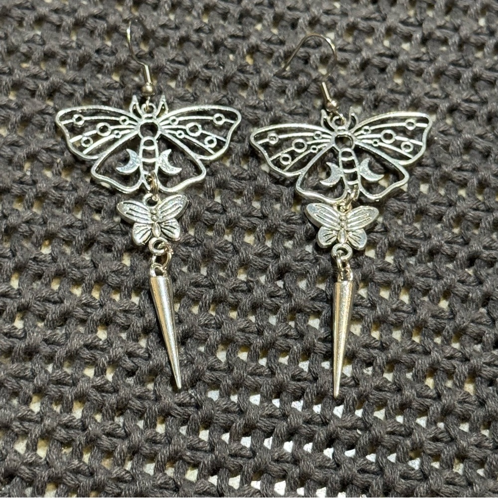 Silver Moth Earrings